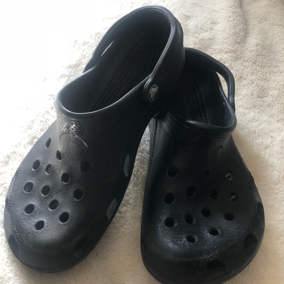 iowa hawkeye crocs